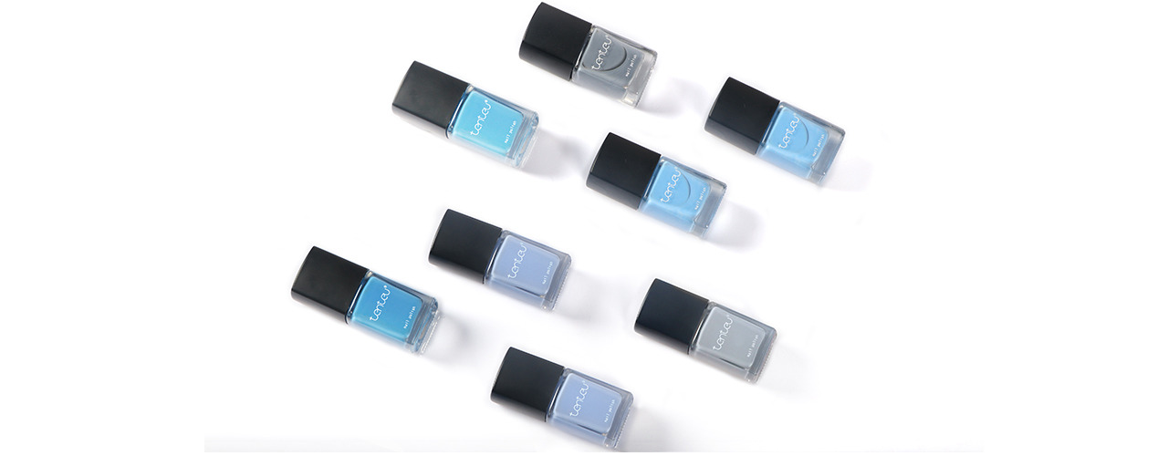 NAIL POLISH