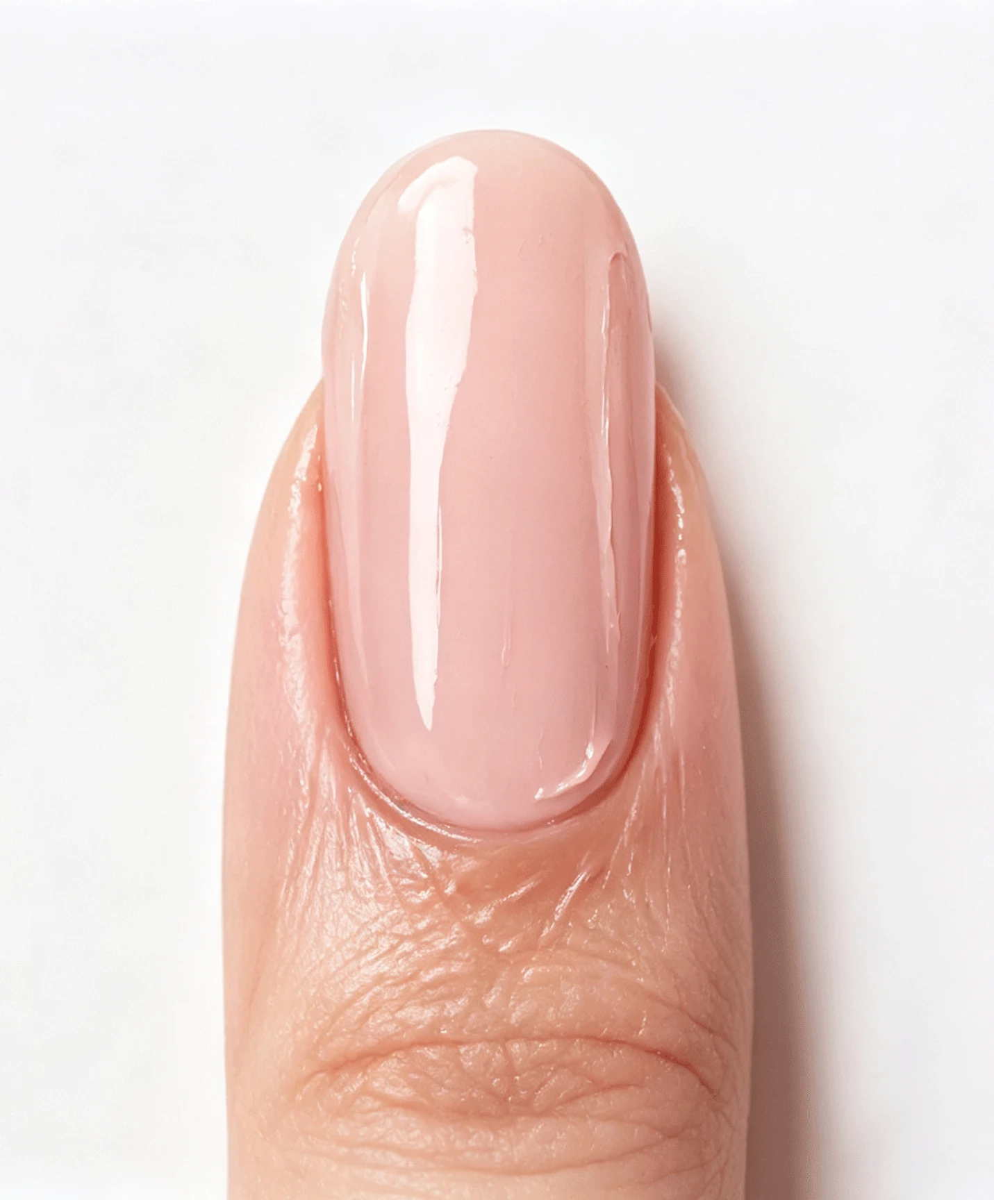 Controlled self-leveling builder gel